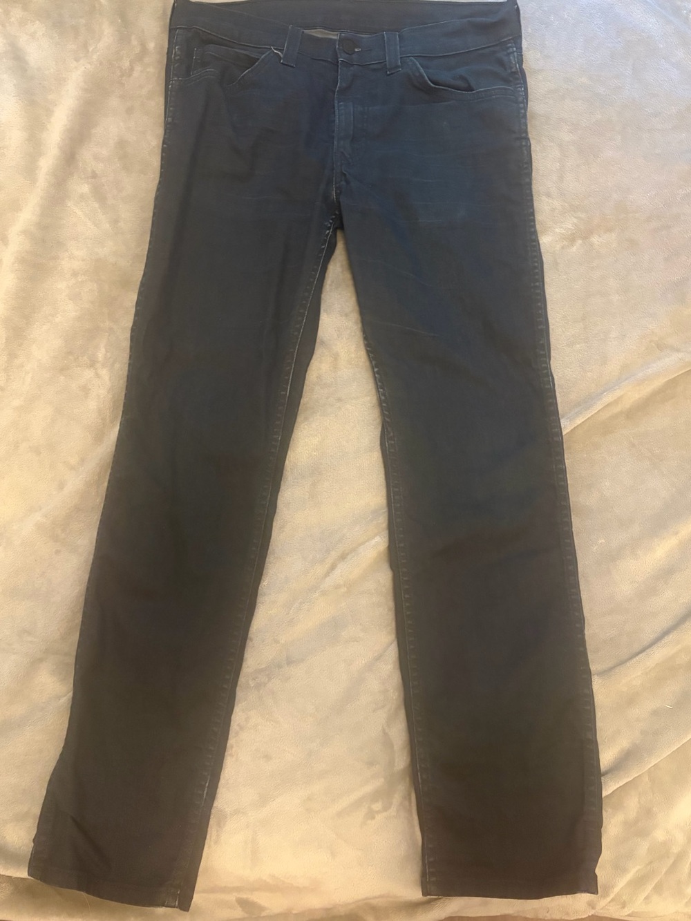 Levi's Men's Straight Jeans in Dark Gray